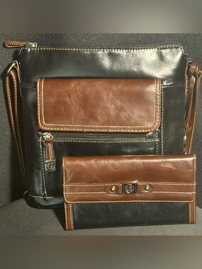Gianni Bini Genuine Leather Crossbody Purse & Matching Wallet Set Brown Black